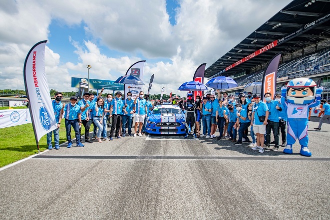 ฟอร์ด ไทยแลนด์ เรซซิ่ง ลงสนามแรกสร้างสีสันให้การแข่งขันรถกระบะ รายการไทยแลนด์ ซูเปอร์ ซีรีส์ ณ สนามช้าง อินเตอร์ เนชั่นแนล เซอร์กิต 