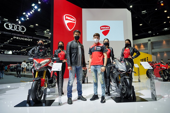 “ติ๊งโน๊ต” ฐิติพงศ์ วโรกร แชมป์รายการ BRIC Superbike 5 สมัย กับเสื้อใหม่ ภายใต้ทีม Ducati Asia and Access Plus Racing Team