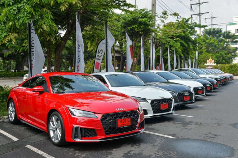 อาวดี้ ประเทศไทย จัดกิจกรรม “Audi Blissful Trip” ยกขบวน 3 รุ่นฮอต Audi TT, Audi A5 และ Audi Q3 ชวนสื่อมวลชนพิสูจน์ความสำเร็จ บนเส้นทางกรุงเทพฯ-จ.ชลบุรี