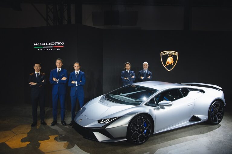 Lamborghini Huracán Tecnica เผยโฉมอย่างเป็นทางการครั้งแรกในประเทศไทย ผสานโลกแห่งดีไซน์สุดล้ำและวิศวกรรมยานยนต์ขั้นสูงที่สมบูรณ์แบบ ตอบโจทย์ไลฟ์สไตล์การขับขี่ที่เร้าใจด้วยสมรรถนะเหนือชั้นทั้งบนท้องถนนและสนามแข่ง
