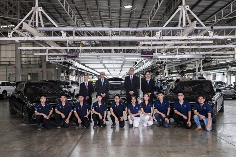 เมอร์เซเดส-เบนซ์ ประเทศไทย พร้อมส่งออก “Mercedes-Benz S-Class” ไปยังเวียดนาม ย้ำศักยภาพการเติบโตของอุตสาหกรรมยานยนต์อาเซียนในอนาคต