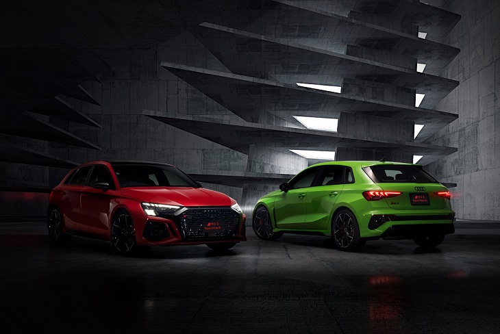นายกฤษฎา ล่ำซำ นำ อาวดี้ ประเทศไทย เปิดตัวรถยนต์อาวดี้มาแล้วกว่า 60 รุ่น ทั้ง BEV, PHEV และ ICE ที่ดีที่สุด ดันแคมเปญกลางปี ดอกเบี้ย 0% สวนกระแสดอกเบี้ยขาขึ้น  พร้อมเปิดตัว The New Audi RS3 Sportback ซูเปอร์คาร์ 5 ประตู รุ่นล่าสุด ราคาเพียง 5.399 ล้านบาท