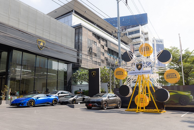 เรนาสโซ มอเตอร์ เปิดพื้นที่สร้างแรงบันดาลใจให้แก่เด็กและเยาวชน ครั้งแรกในประเทศไทย กับ Lamborghini Bangkok Family Day มิชชั่นส่งมอบความสุขพร้อมเปิดประสบการณ์สุดพิเศษจากซูเปอร์สปอร์ตคาร์ลัมโบร์กินีให้เด็ก ๆ ได้สัมผัส