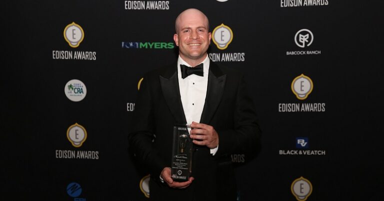 OPPO คว้าสองรางวัลจาก Edison Awards และ Fast Company  ด้านเทคโนโลยีและผลิตภัณฑ์ที่เป็นนวัตกรรมใหม่