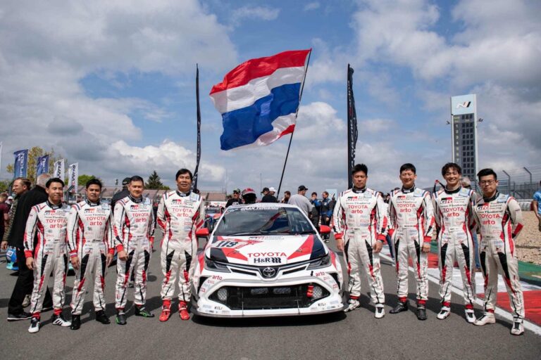 ร่วมฉลองชัย TOYOTA GAZOO RACING TEAM THAILAND ควบ Toyota Corolla Altis GR Sport พร้อมทีมงานสุดแกร่ง คว้าแชมป์ 4 สมัย “51st ADAC TotalEnergies 24h Nürburgring”