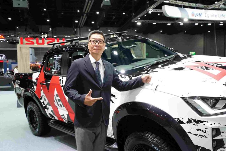 อีซูซุจัดครบทุกไลฟ์สไตล์ นำ“เดอะนิว มิว-เอ็กซ์ รุ่นพิเศษ! Phantom Collection” และ  “อีซูซุ ดีแมคซ์ MAGIC EYEs” ร่วมงาน “Fast Auto Show Thailand & EV Expo 2023”