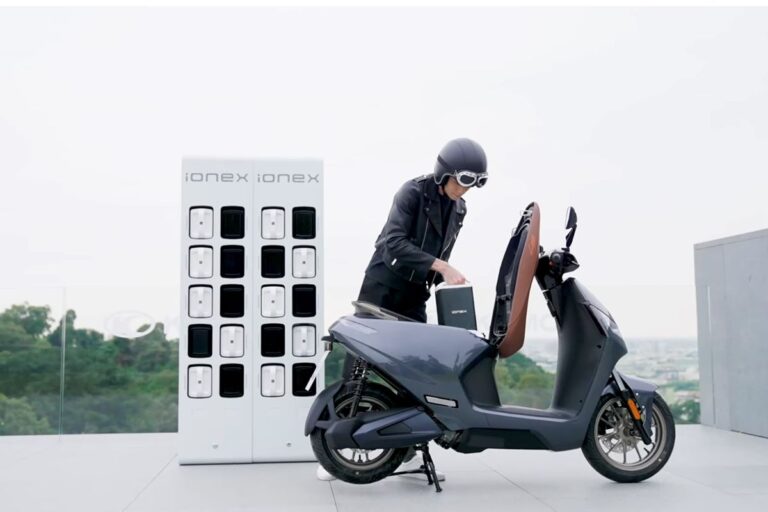 Arun Plus – KYMCO ผนึกกำลังตั้ง Aionex รุกตลาดไทย วางเป้าเป็นผู้นำตลาดจักรยานยนต์ไฟฟ้าแบบครบวงจรของอาเซียน