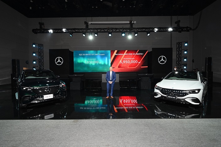 เมอร์เซเดส-เบนซ์ ย้ำวิสัยทัศน์อีวีในไทย เปิดตัวยนตรกรรมไฟฟ้า EQE 2 รุ่น บุกตลาดด้วยโมเดล SUV  และ AMG Performance พร้อมพลิกโฉมธุรกิจผ่านโมเดล “Retail of the Future” ในปี 2024