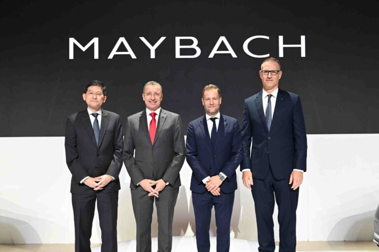 Mercedes-Maybach S 580 e ผลงานระดับมาสเตอร์พีซของเมอร์เซเดส-เบนซ์ ประเทศไทย  เปิดราคารุ่นประกอบในประเทศ ตัวถังสีทูโทน 11.2 ล้านบาท