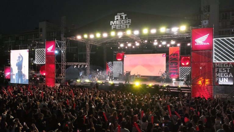 รวมกัน…มันส์ใหญ่ กับที่สุดแห่งความมันส์ของการรวมพลชาว เอ.ที.  ในงาน ‘Honda A.T. Mega Fest 2024’